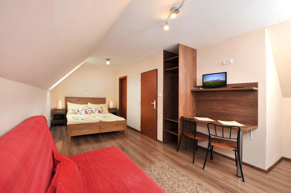 Apartmany Slavkov - Dolny Smokovec Vysoké Tatry Buitenkant foto